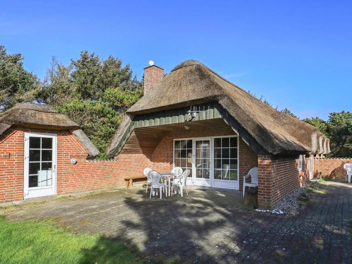 Three-Bedroom Holiday Home In Lokken 1 Екстериор снимка
