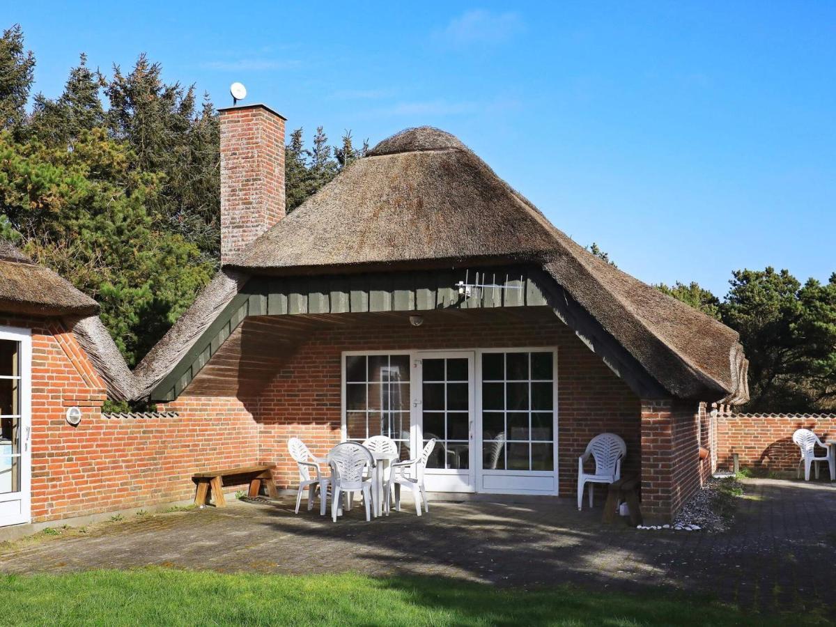 Three-Bedroom Holiday Home In Lokken 1 Екстериор снимка